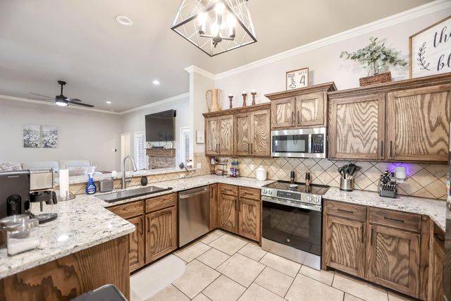 6008 103rd Street, Lubbock, TX 79424