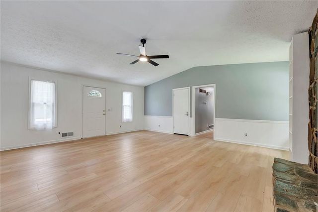212 Foothill Drive, Woodstock, GA 30188