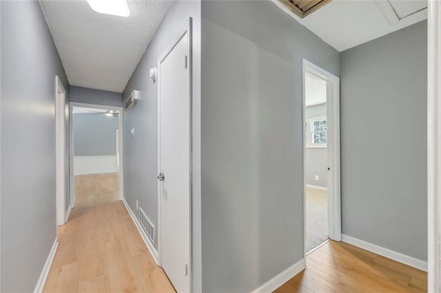 212 Foothill Drive, Woodstock, GA 30188