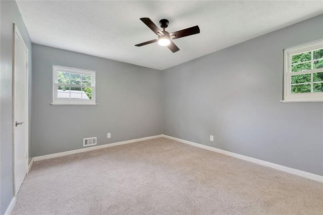 212 Foothill Drive, Woodstock, GA 30188