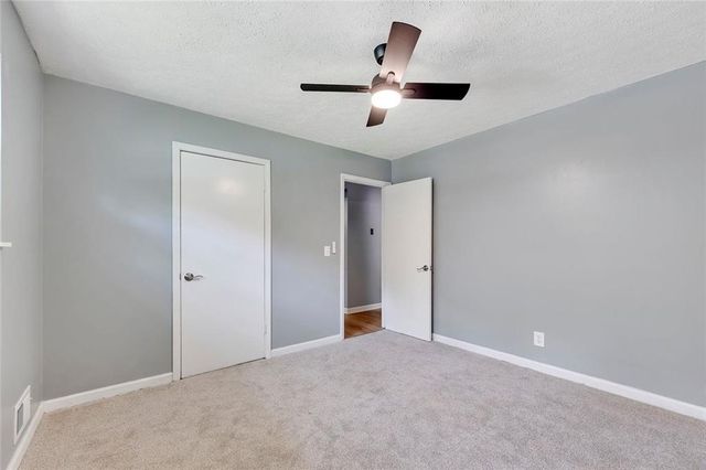 212 Foothill Drive, Woodstock, GA 30188