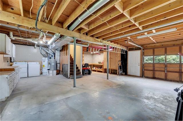 212 Foothill Drive, Woodstock, GA 30188
