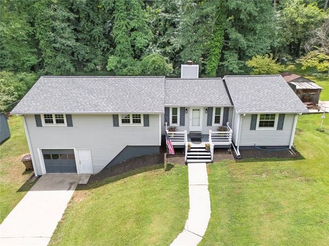 212 Foothill Drive, Woodstock, GA 30188