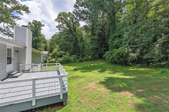 212 Foothill Drive, Woodstock, GA 30188