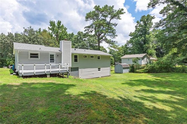 212 Foothill Drive, Woodstock, GA 30188