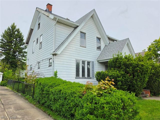 10605 Grace Avenue, Garfield Heights, OH 44125