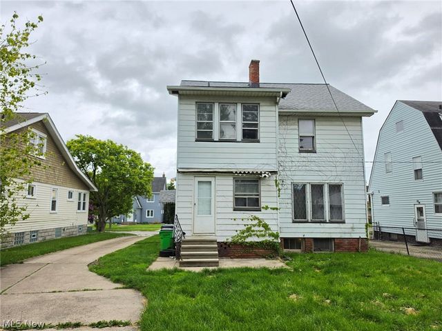 10605 Grace Avenue, Garfield Heights, OH 44125