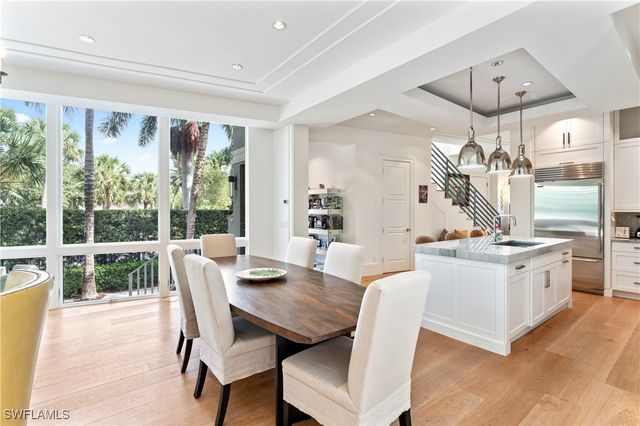 12 6th ST S, Naples, FL 34102