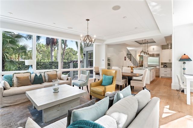 12 6th ST S, Naples, FL 34102