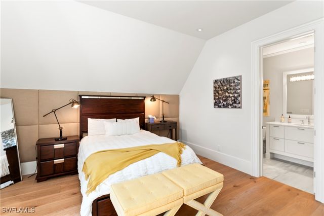 12 6th ST S, Naples, FL 34102