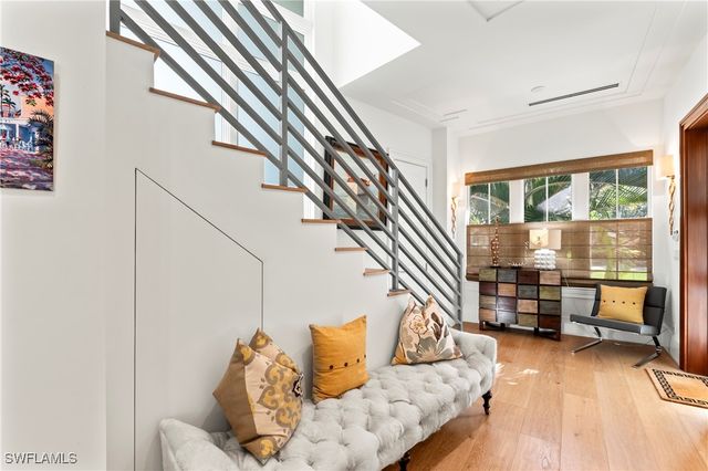 12 6th ST S, Naples, FL 34102