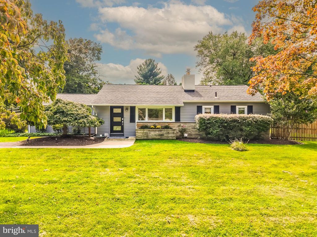 634 OVERLOOK DR, DOWNINGTOWN, PA 19335 — exterior