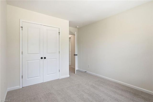 122 Maplewood Avenue, Thomasville, NC 27360