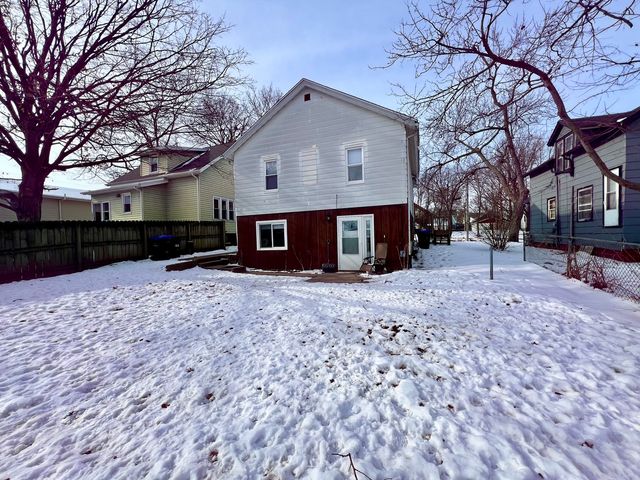 308 Low Street, Bloomington, IL 61701