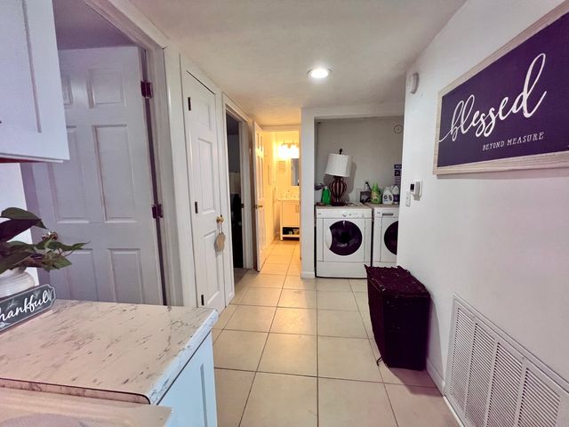 308 Low Street, Bloomington, IL 61701