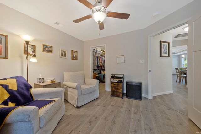 5321 Dauby Unit B Drive, Evansville, IN 47710