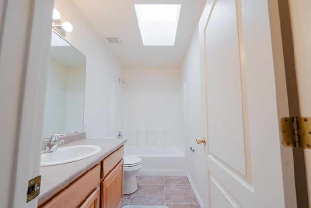 9232 Bluewood Lane NE, Albuquerque, NM 87122