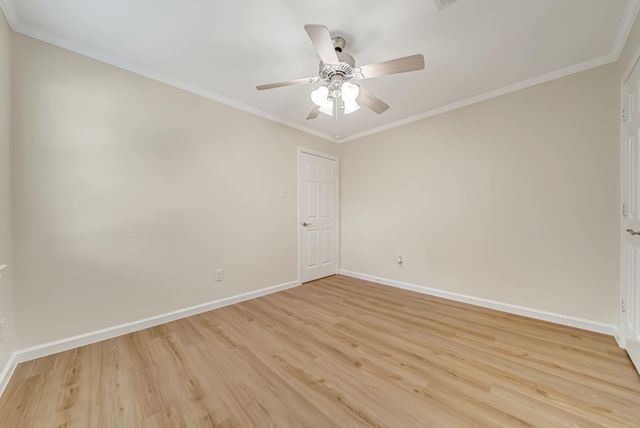 4127 Hill Oak Drive, Houston, TX 77092