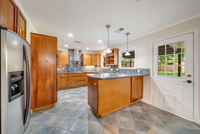 4127 Hill Oak Drive, Houston, TX 77092