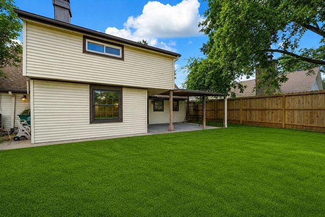 4127 Hill Oak Drive, Houston, TX 77092