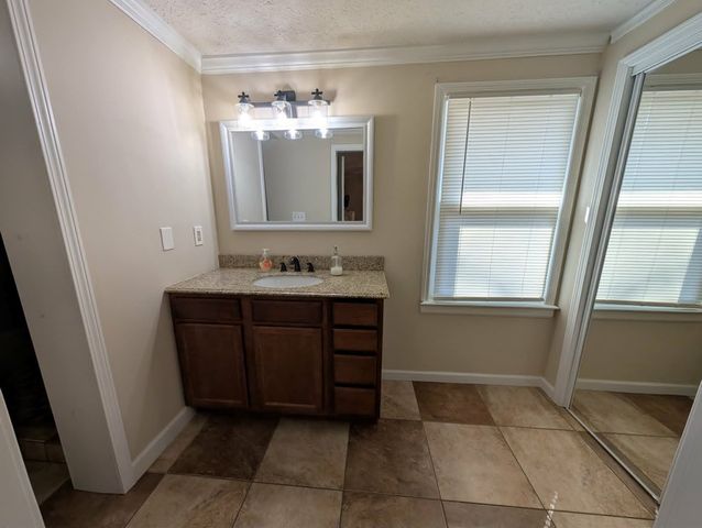 100 Windy Valley Lane, Blue Ridge, GA 30513