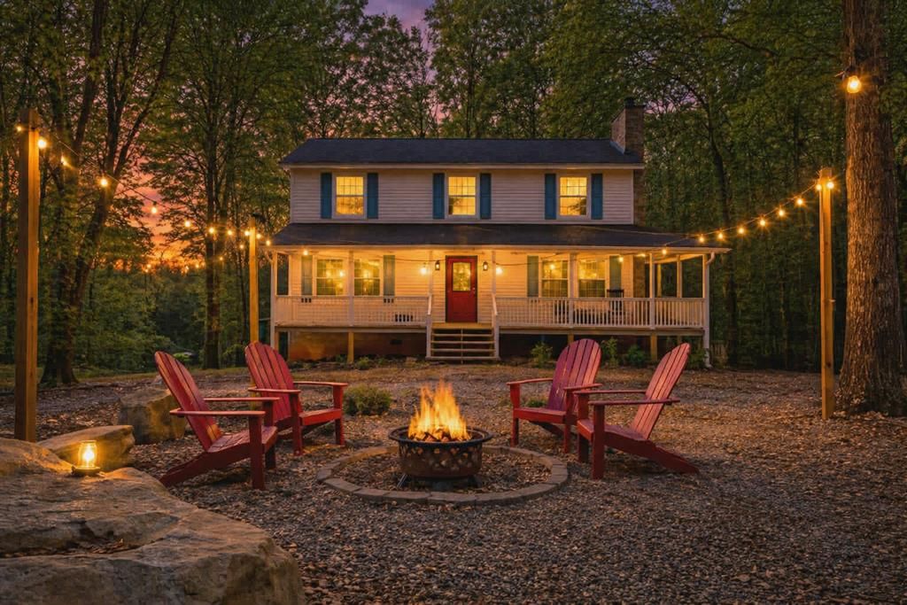 100 Windy Valley Lane, Blue Ridge, GA 30513