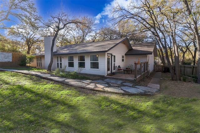 405 Deerfoot Circle, Round Rock, TX 78664