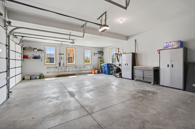 3671 N Callison Avenue, Cumming, IA 50061