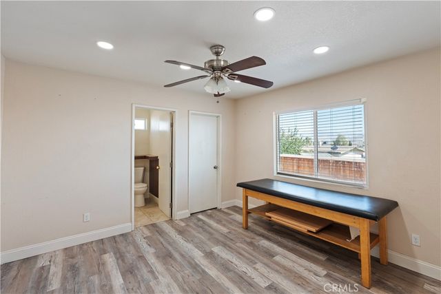 23859 South Road, Apple Valley, CA 92307