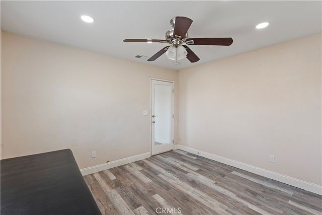 23859 South Road, Apple Valley, CA 92307