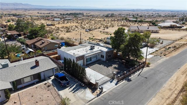23859 South Road, Apple Valley, CA 92307