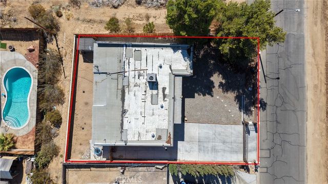 23859 South Road, Apple Valley, CA 92307