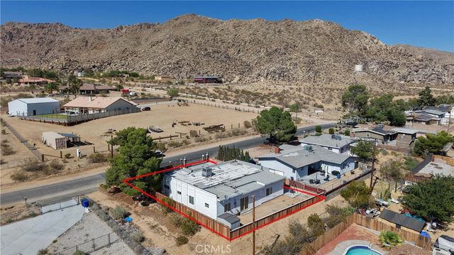 23859 South Road, Apple Valley, CA 92307