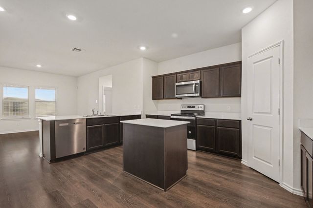 505 Banner Avenue, Royse City, TX 75189