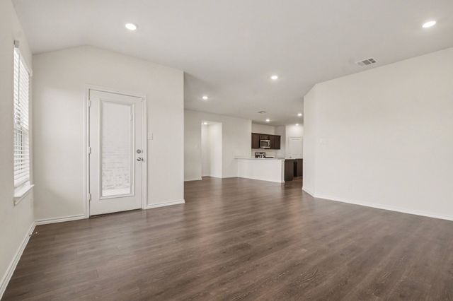 505 Banner Avenue, Royse City, TX 75189