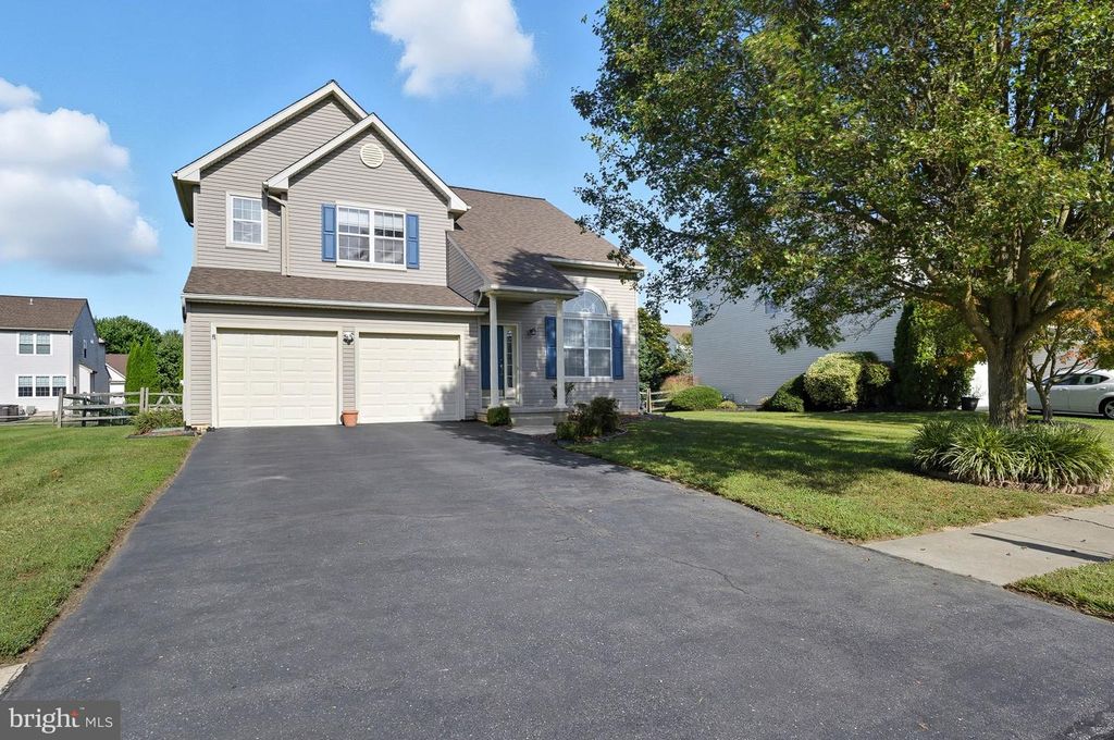 11 PRIMROSE DR, Bear, DE 19701