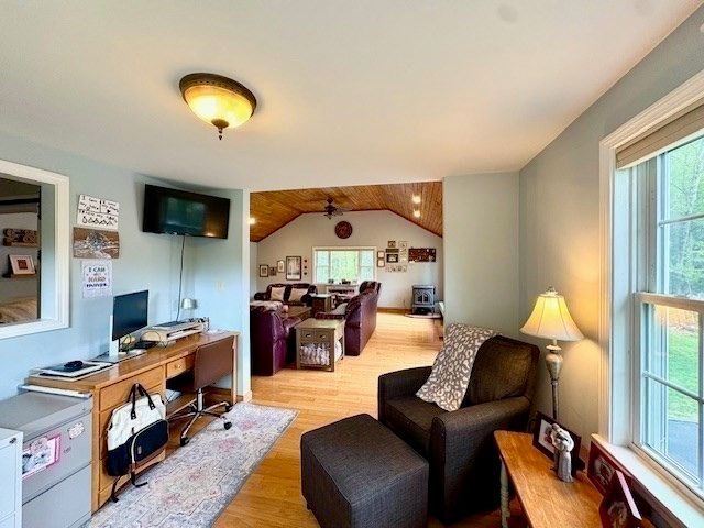 150 Rochdale St, Auburn, MA 01501