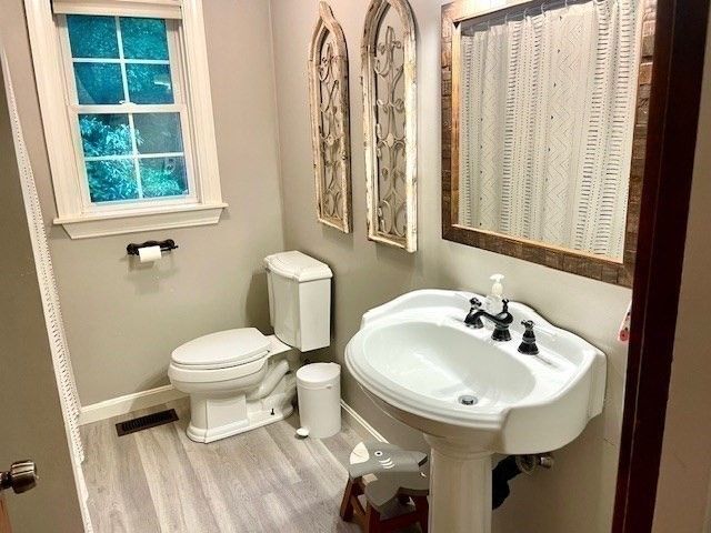 150 Rochdale St, Auburn, MA 01501