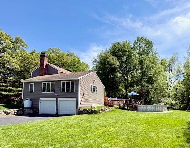 150 Rochdale St, Auburn, MA 01501