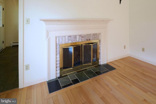 1035 OAK RIDGE AVE, State College, PA 16801