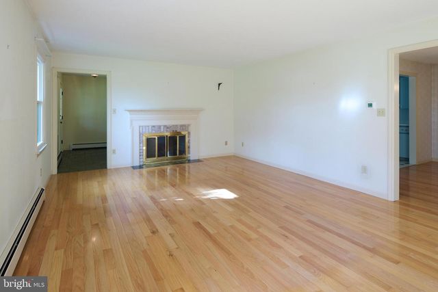 1035 OAK RIDGE AVE, State College, PA 16801