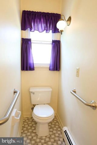 1035 OAK RIDGE AVE, State College, PA 16801