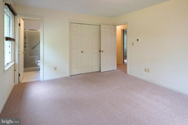 1035 OAK RIDGE AVE, State College, PA 16801