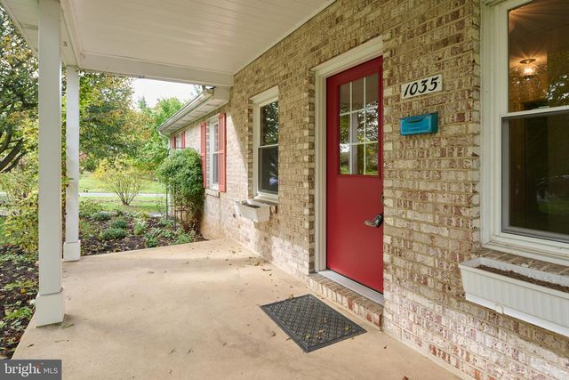 1035 OAK RIDGE AVE, State College, PA 16801