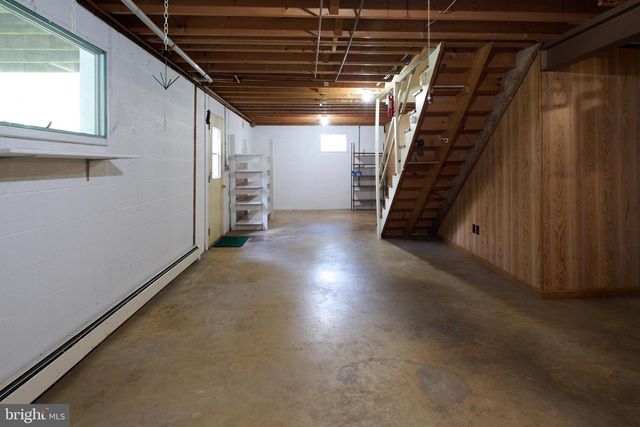 1035 OAK RIDGE AVE, State College, PA 16801