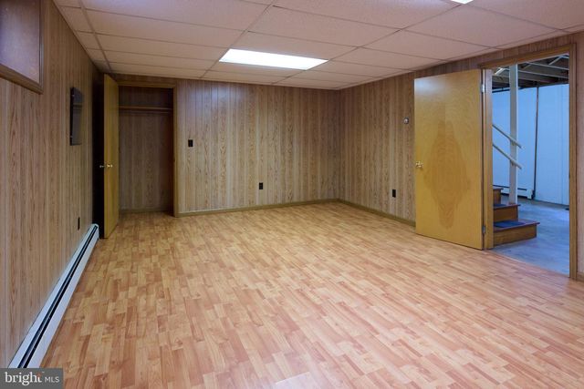 1035 OAK RIDGE AVE, State College, PA 16801