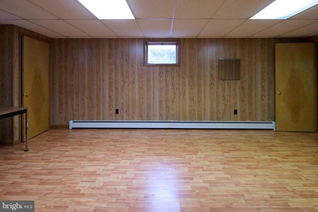 1035 OAK RIDGE AVE, State College, PA 16801