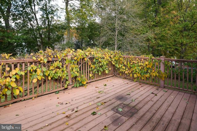 1035 OAK RIDGE AVE, State College, PA 16801