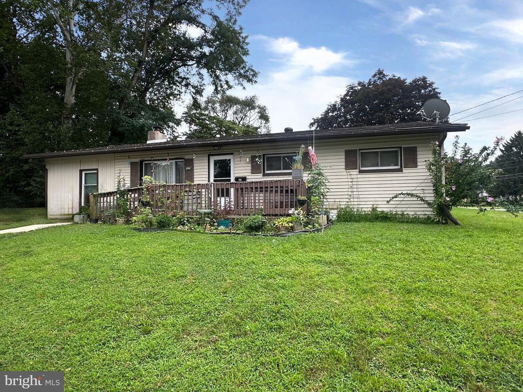 201 PEACH, WESTVILLE, NJ 08093 — exterior
