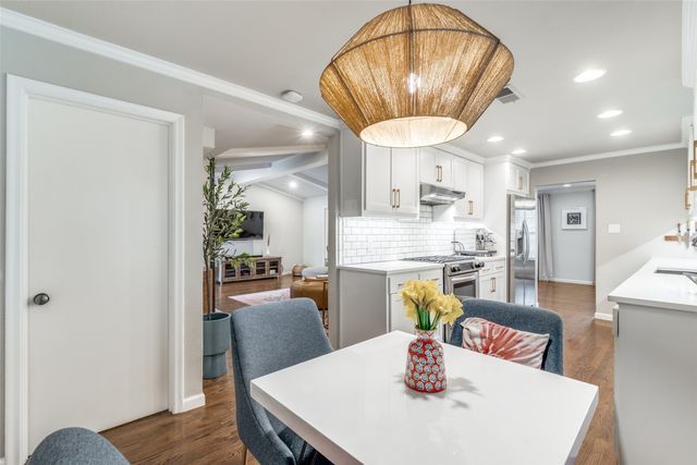 6717 Dalhart Lane, Dallas, TX 75214